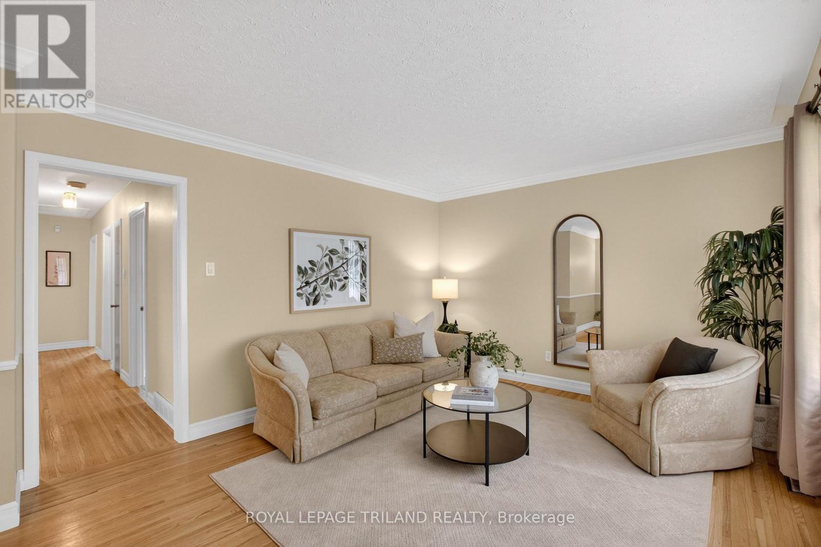 1110 Chippewa Drive, London East, Ontario  N5V 2T7 - Photo 8 - X13100842