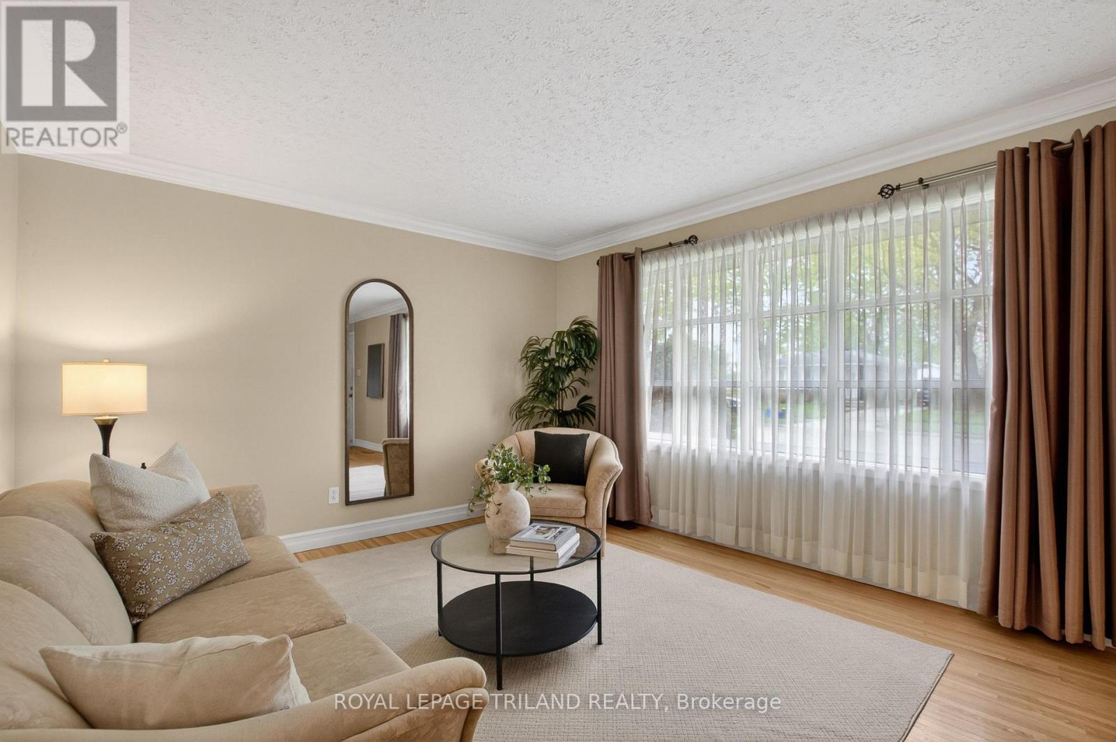 1110 Chippewa Drive, London East, Ontario  N5V 2T7 - Photo 9 - X13100842