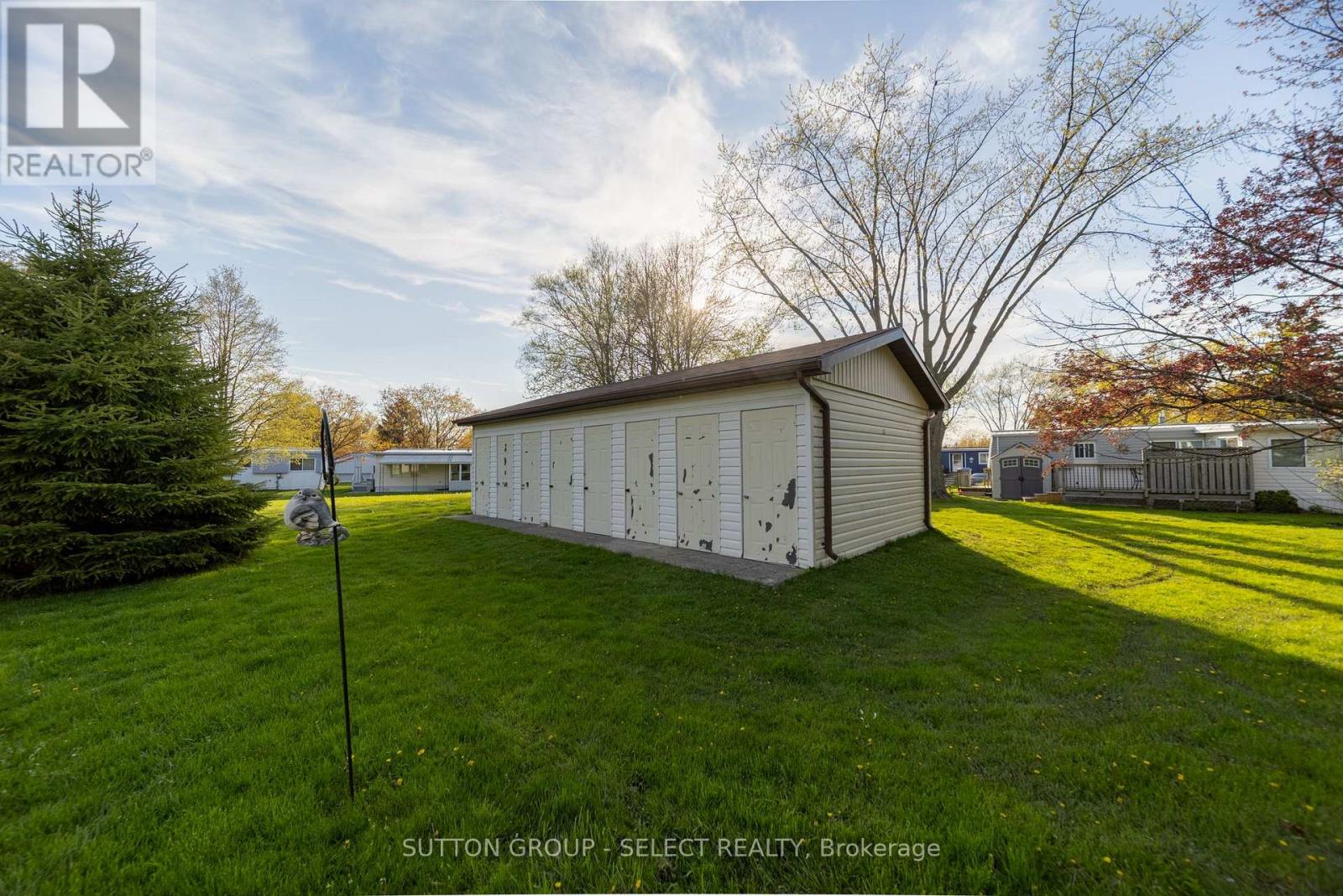 246 Southwinds Court, South Huron, Ontario  N0M 1T0 - Photo 36 - X13100848