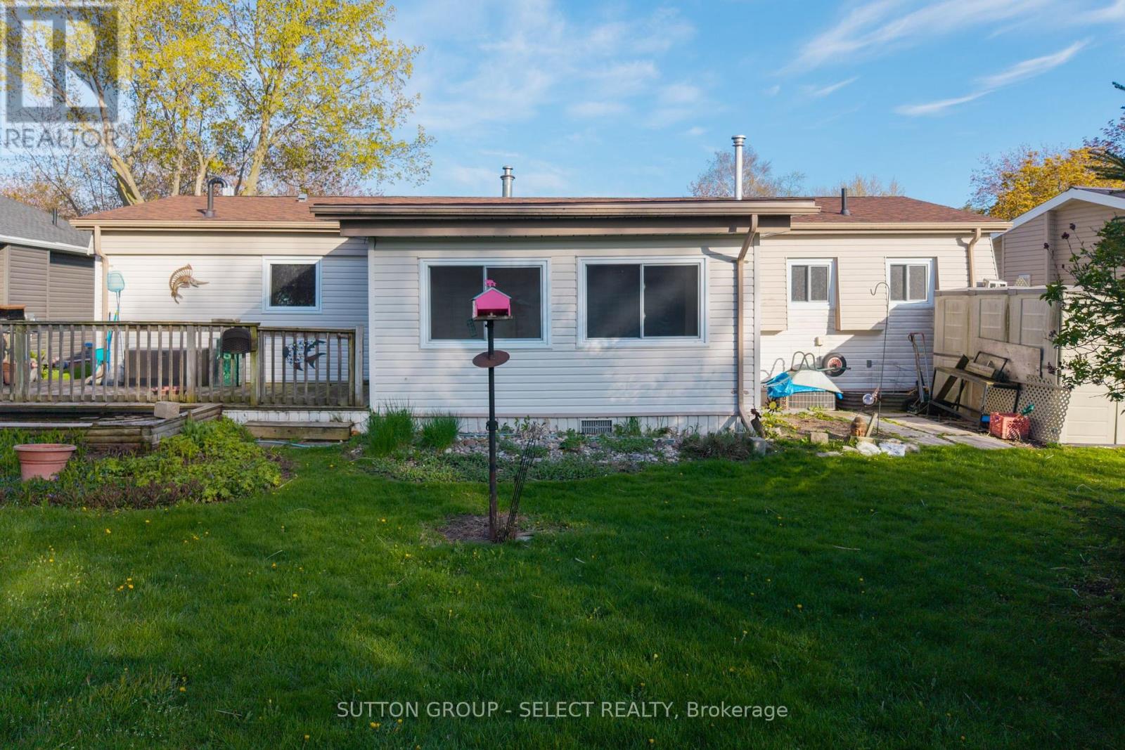 246 Southwinds Court, South Huron, Ontario  N0M 1T0 - Photo 39 - X13100848