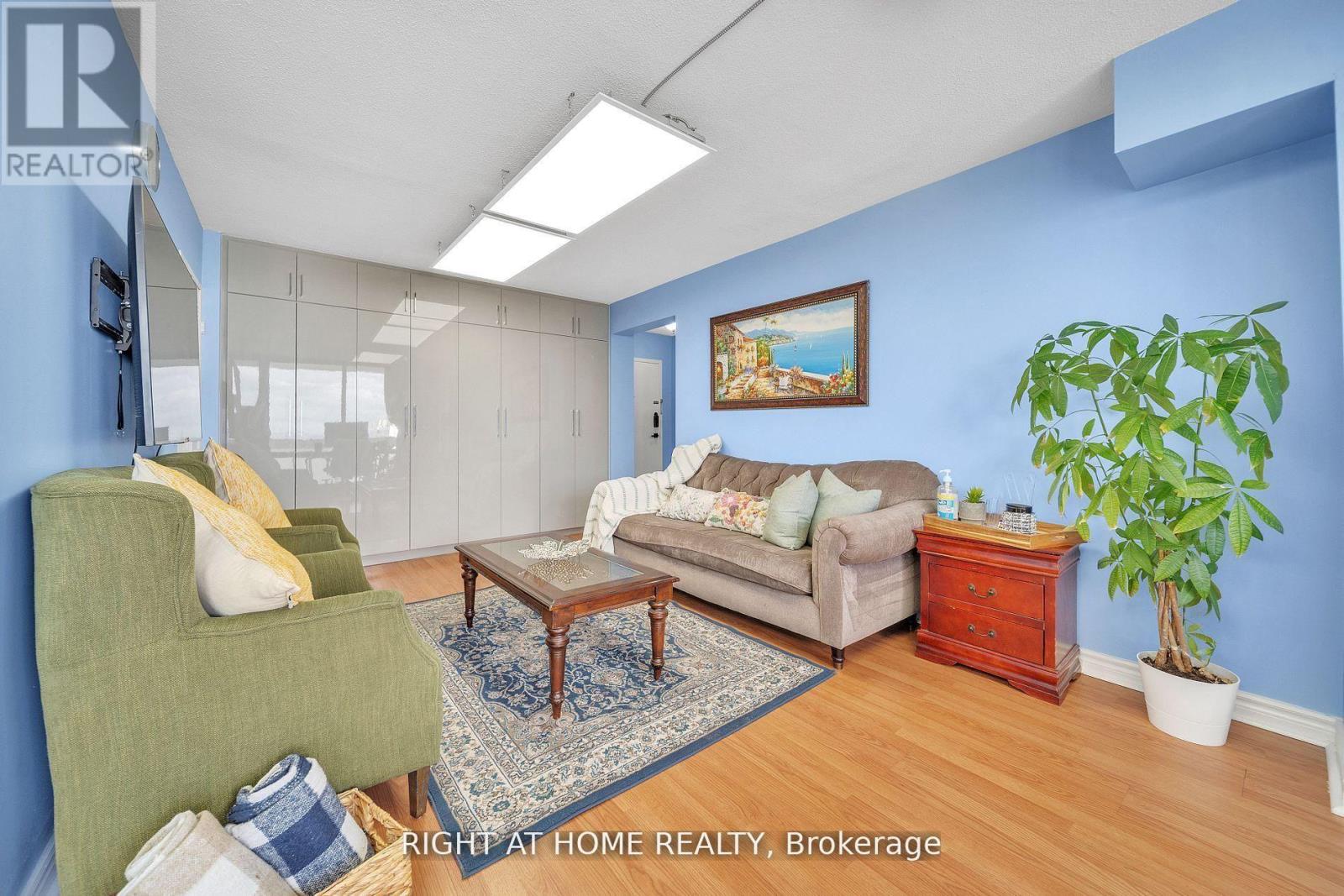 1415 - 260 Seneca Park N, Toronto, Ontario  M2J 4S6 - Photo 21 - C13100780