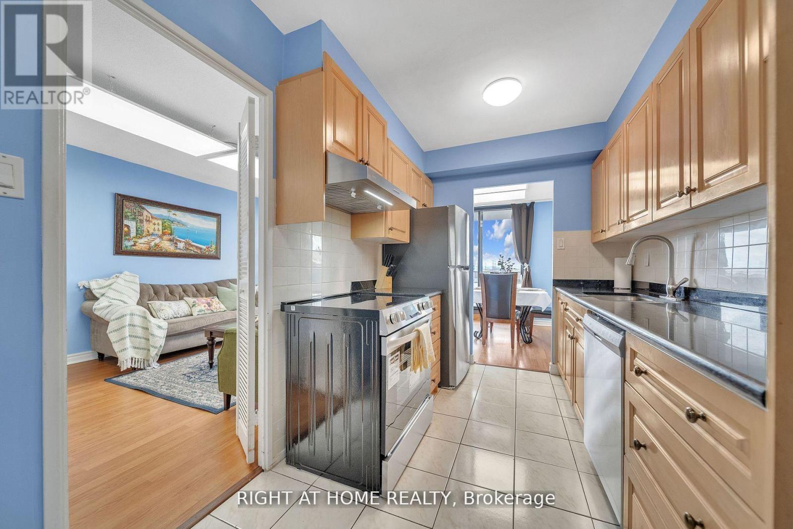1415 - 260 Seneca Park N, Toronto, Ontario  M2J 4S6 - Photo 26 - C13100780