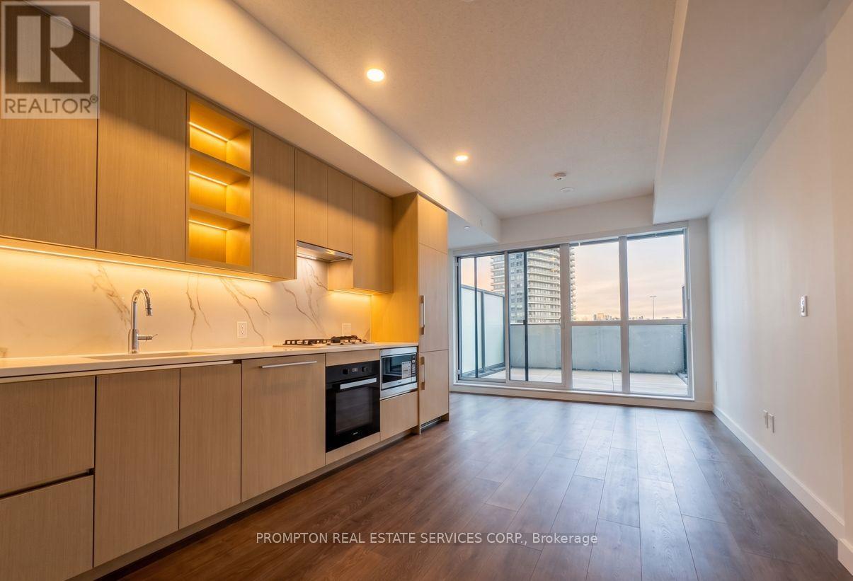 568 - 68 ESTHER SHINER BOULEVARD, Toronto, Ontario