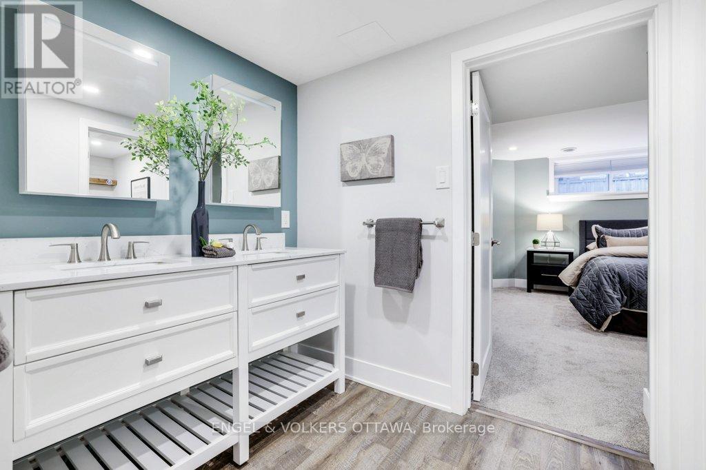 968 Arkell Street, Ottawa, Ontario  K2B 5R3 - Photo 30 - X13100938