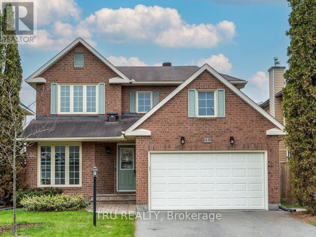 14 HYANNIS AVENUE, ottawa, Ontario