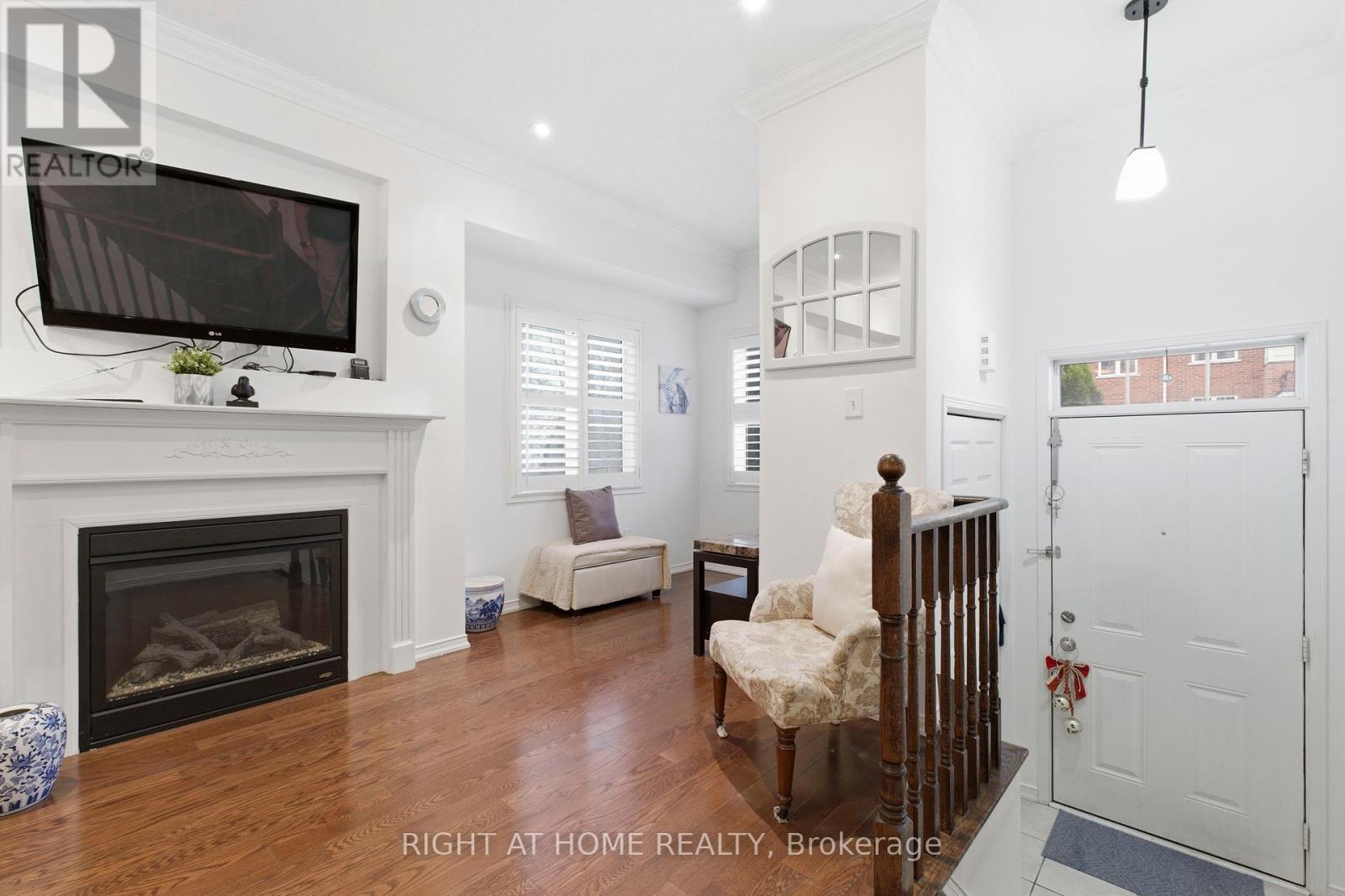 224 Dairy Drive, Toronto, Ontario  M1L 0G4 - Photo 5 - E13100800