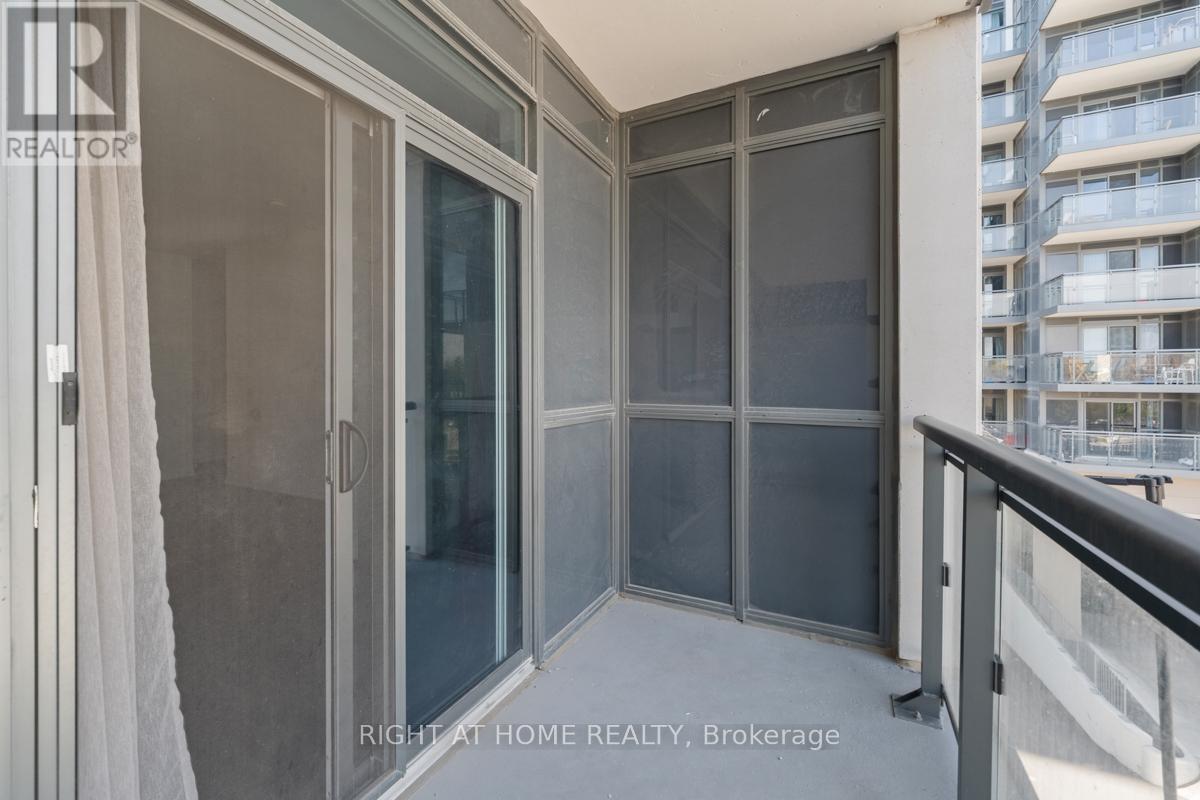 312 - 10 Meadowglen Place, Toronto, Ontario  M1G 0A8 - Photo 23 - E13100812