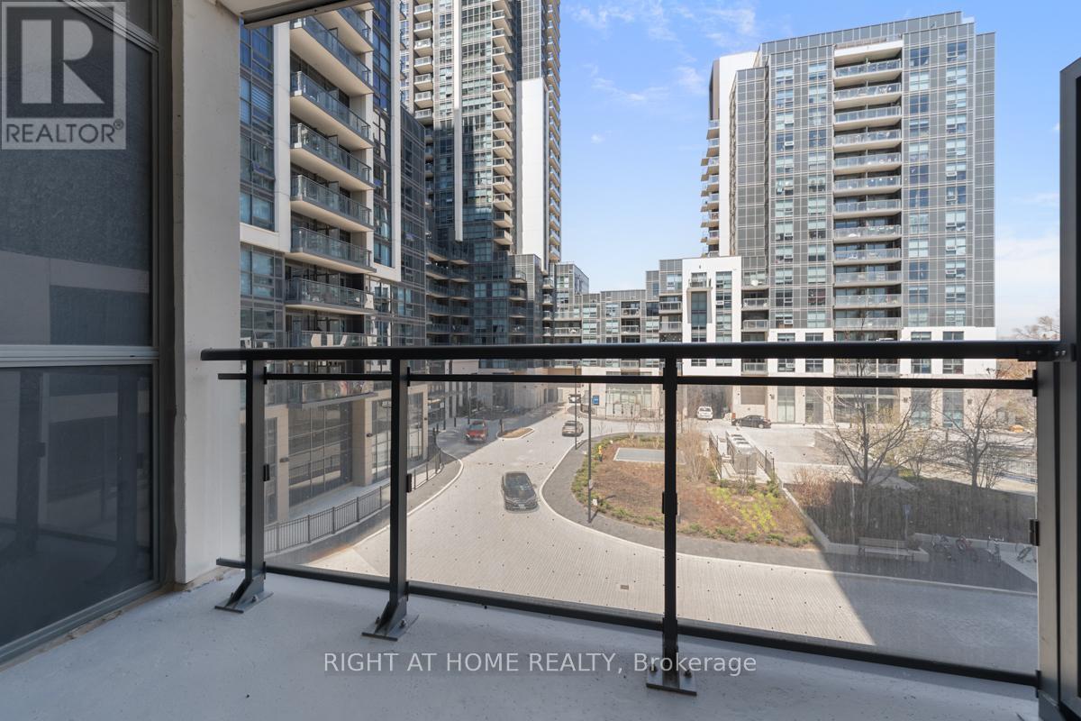 312 - 10 Meadowglen Place, Toronto, Ontario  M1G 0A8 - Photo 24 - E13100812
