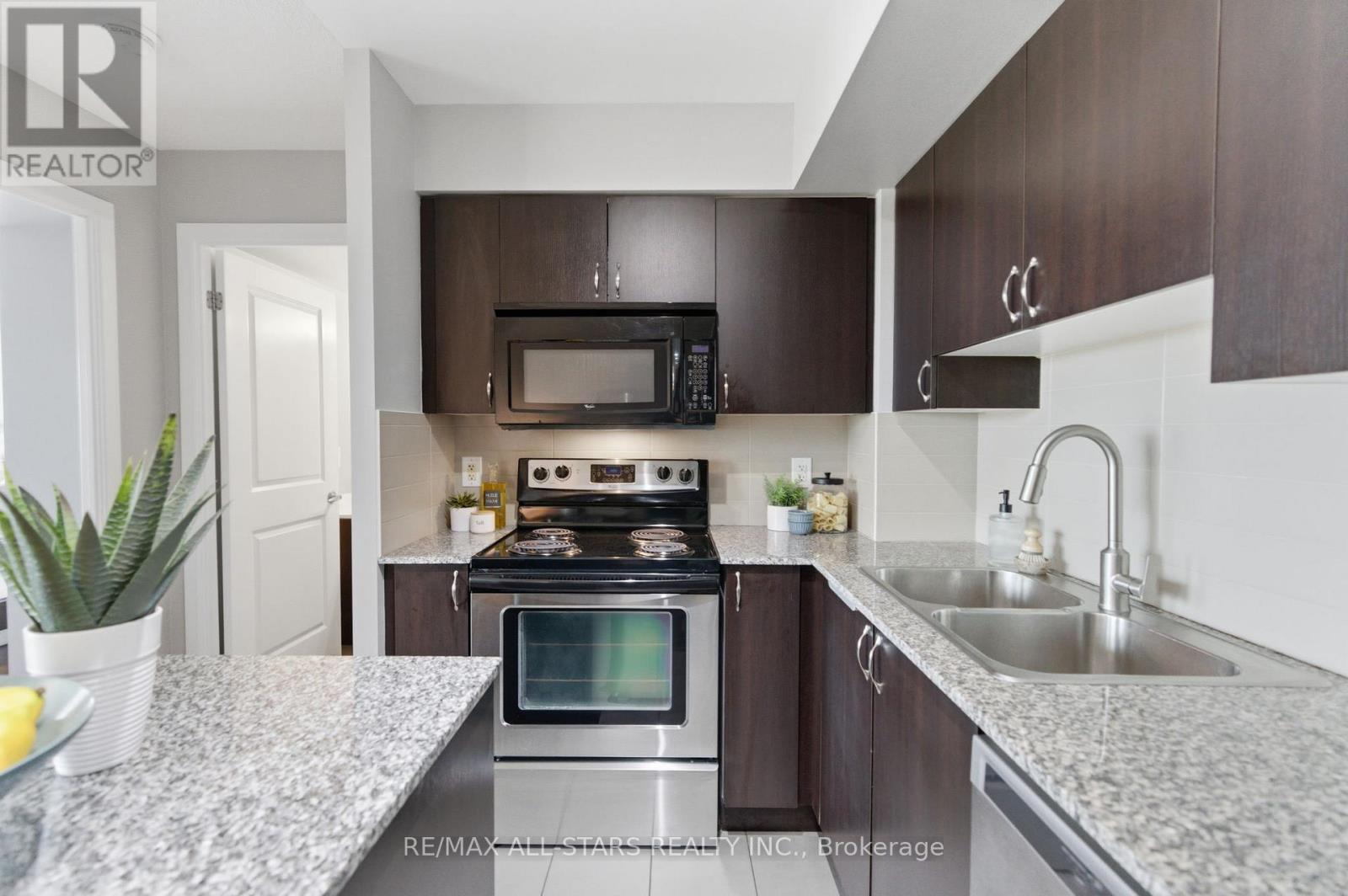 1216 - 1235 Bayly Street, Pickering, Ontario  L1W 1L7 - Photo 10 - E13100852