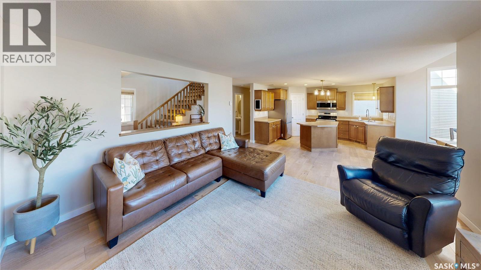 7014 Wascana Cove Drive, Regina, Saskatchewan  S4V 3E9 - Photo 19 - SK035276