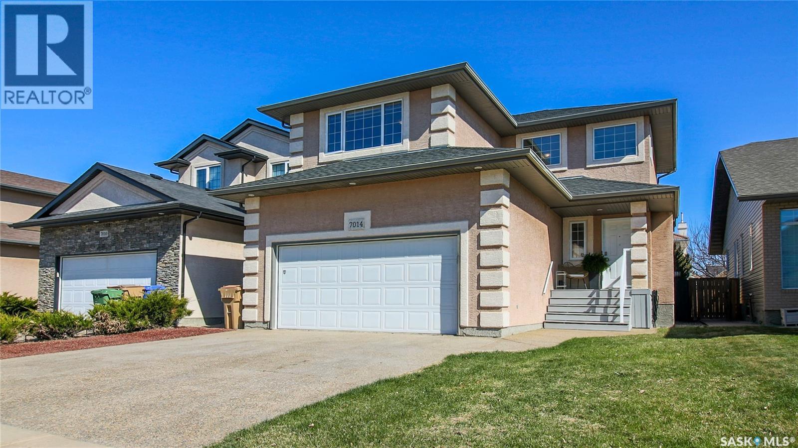 7014 Wascana Cove Drive, Regina, Saskatchewan  S4V 3E9 - Photo 2 - SK035276