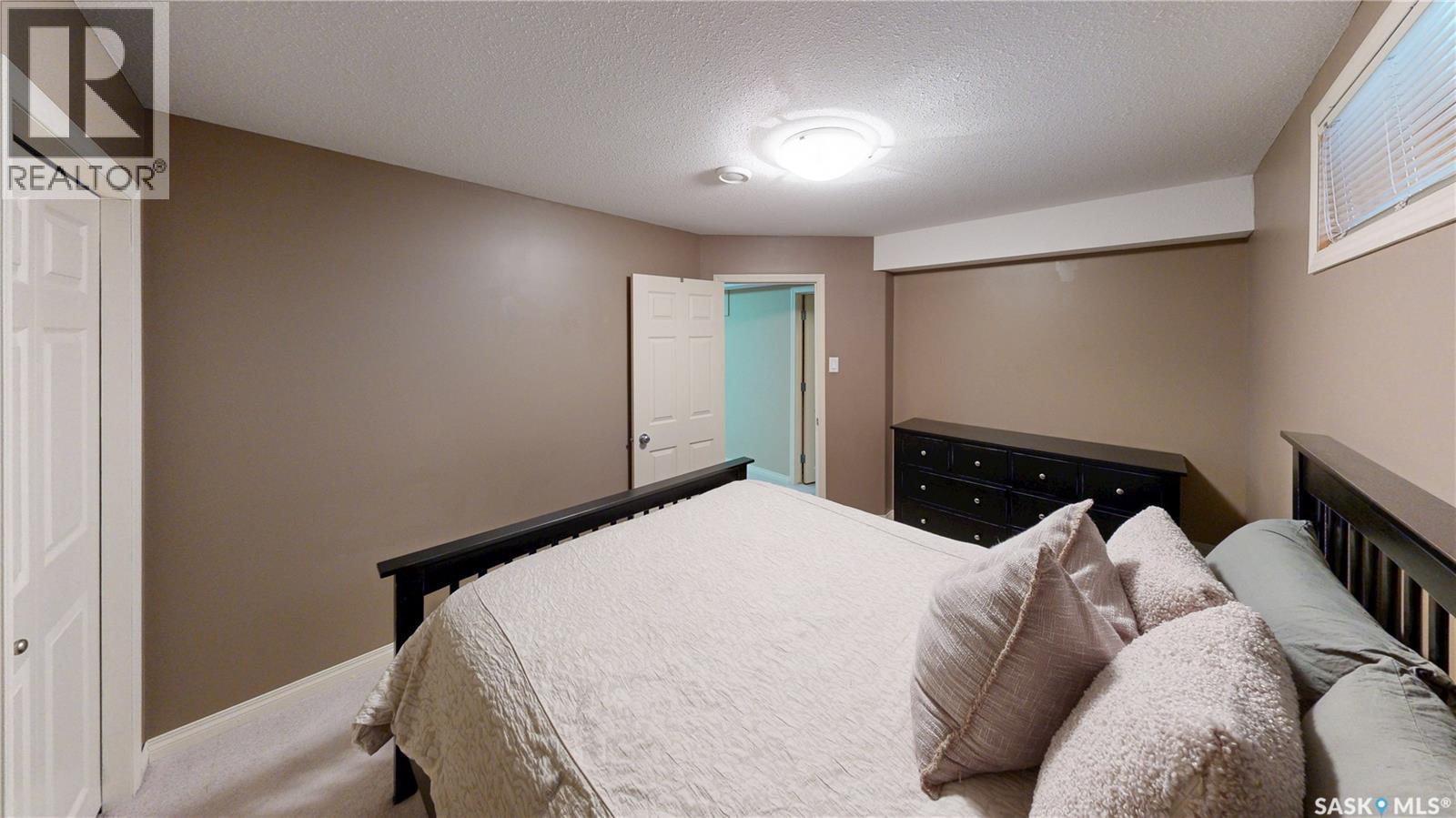 7014 Wascana Cove Drive, Regina, Saskatchewan  S4V 3E9 - Photo 45 - SK035276