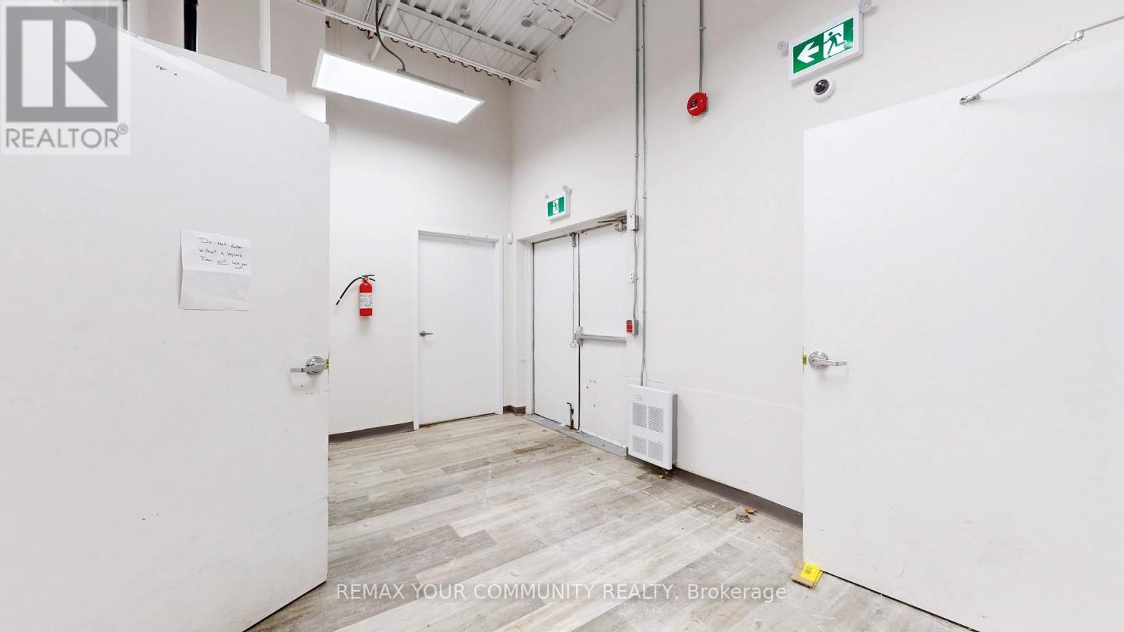 1-B - 15543 Yonge Street, Aurora, Ontario L4G 1P3 - Photo 22 - N12720020