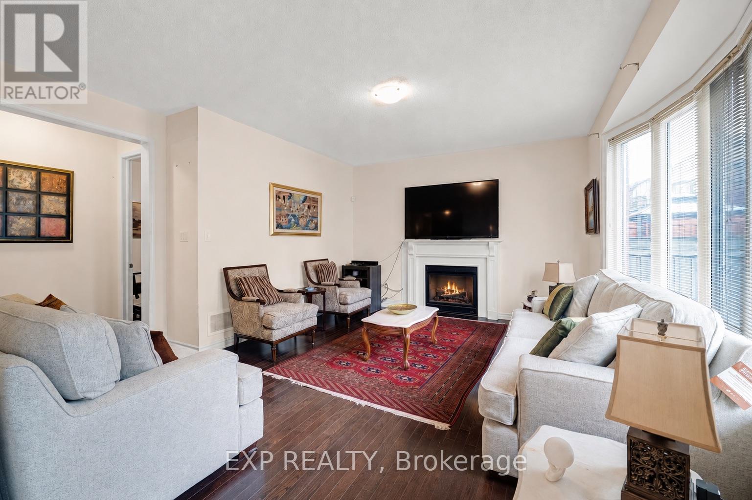 323 Cheryl Mews Boulevard, Newmarket, Ontario  L3X 3J6 - Photo 13 - N13100790