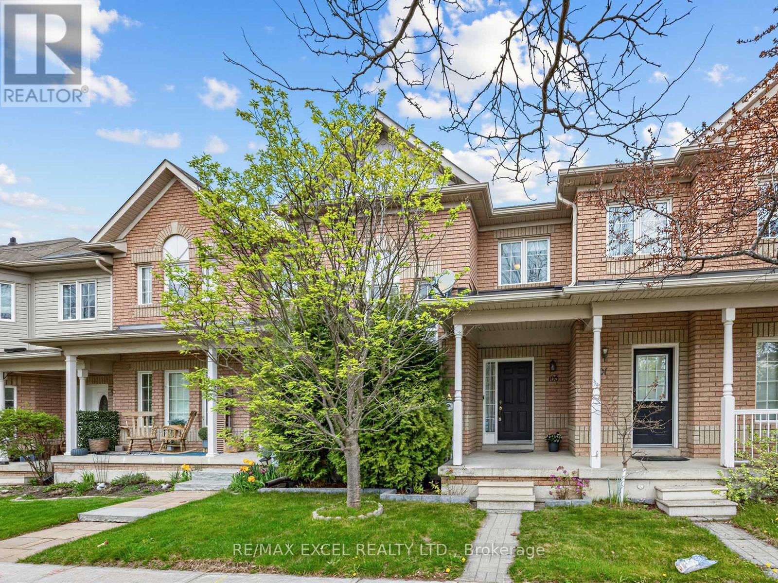 103 BAYWELL CRESCENT, Aurora, Ontario