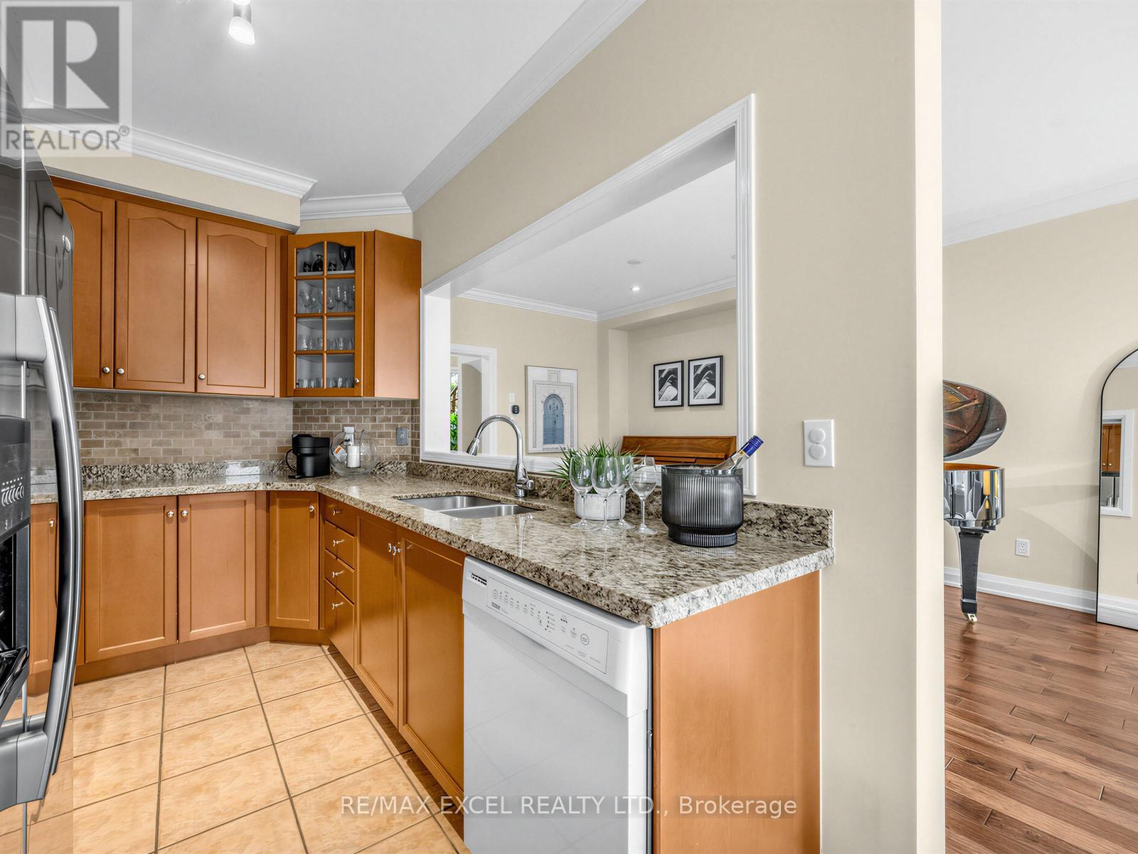 103 Baywell Crescent, Aurora, Ontario  L4G 7M5 - Photo 14 - N13100826