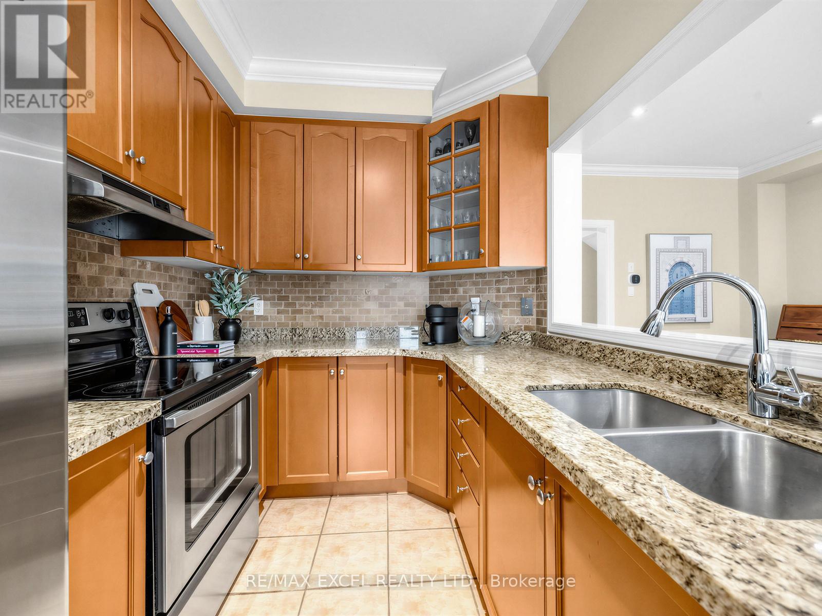 103 Baywell Crescent, Aurora, Ontario  L4G 7M5 - Photo 15 - N13100826