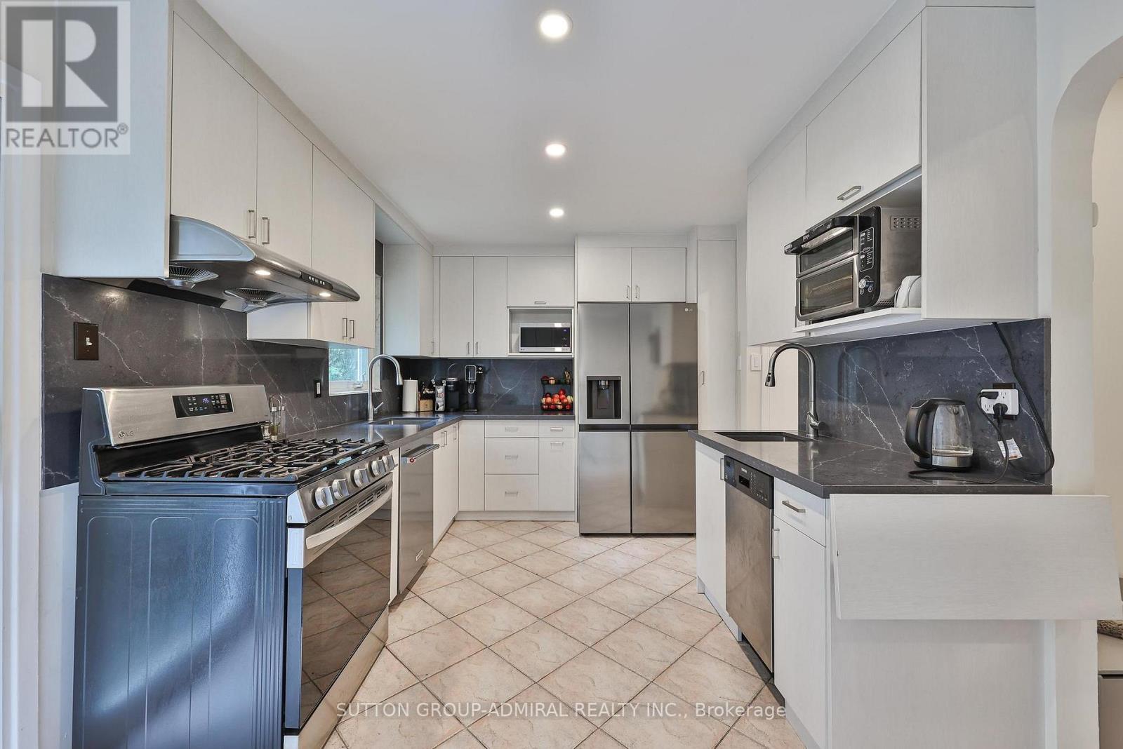 122 Rejane Crescent, Vaughan, Ontario  L4J 5A8 - Photo 12 - N13100876