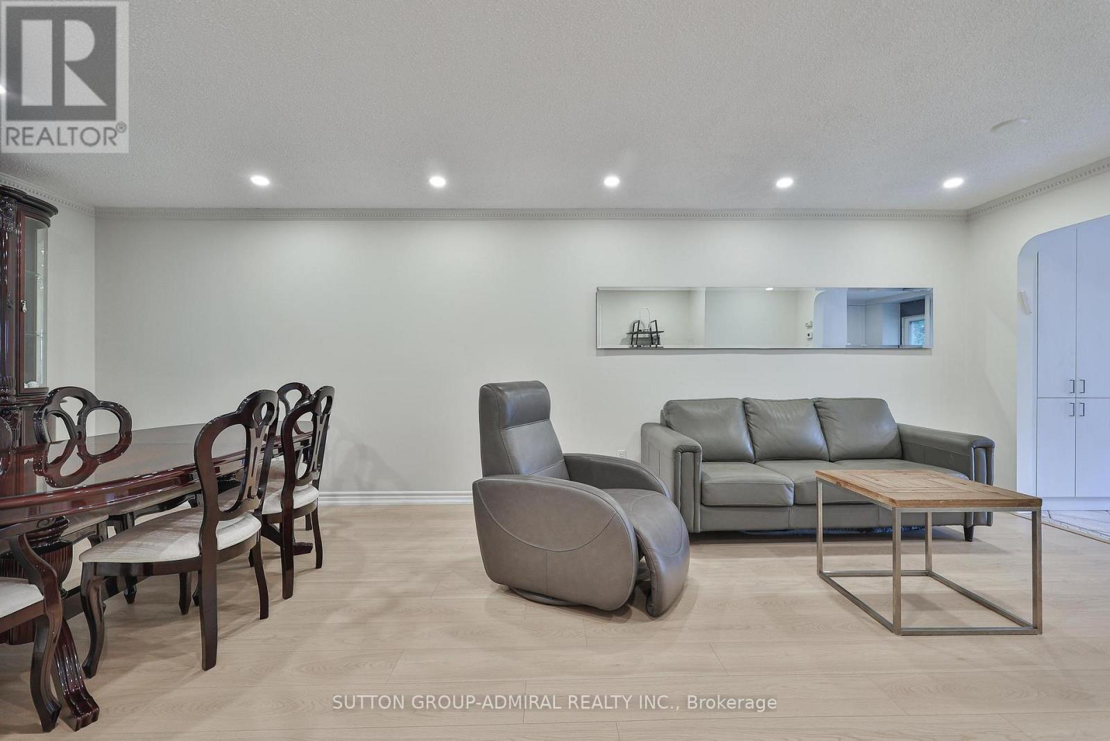 122 Rejane Crescent, Vaughan, Ontario  L4J 5A8 - Photo 8 - N13100876