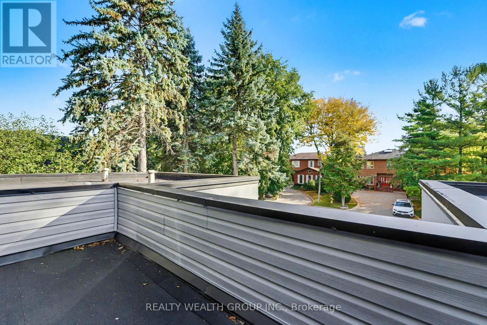 32 Colton Crescent S, Vaughan, Ontario  L4L 3L7 - Photo 31 - N13100922