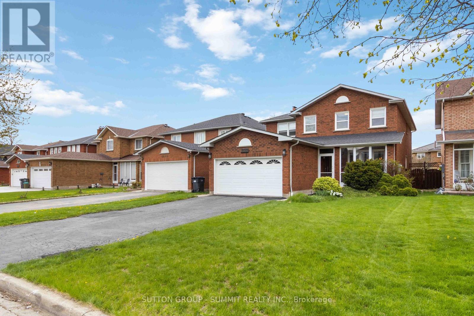 4466 GLADEBROOK CRESCENT, Mississauga, Ontario