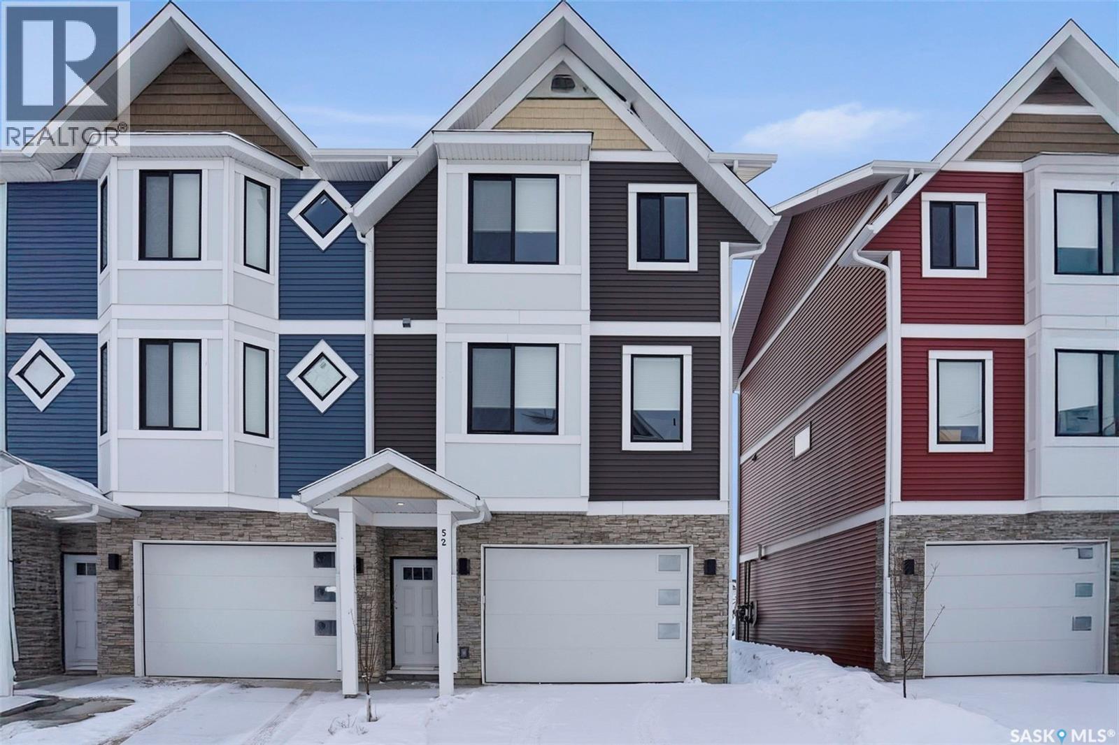 52 900 St Andrews Lane, Warman, Saskatchewan  S0K 4S4 - Photo 2 - SK027162