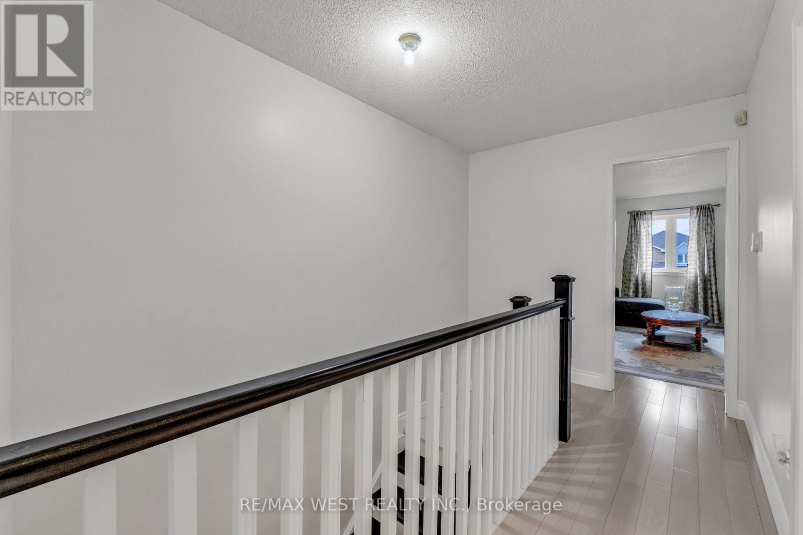 5349 Bullrush Drive, Mississauga, Ontario  L5V 1Z2 - Photo 23 - W13100768