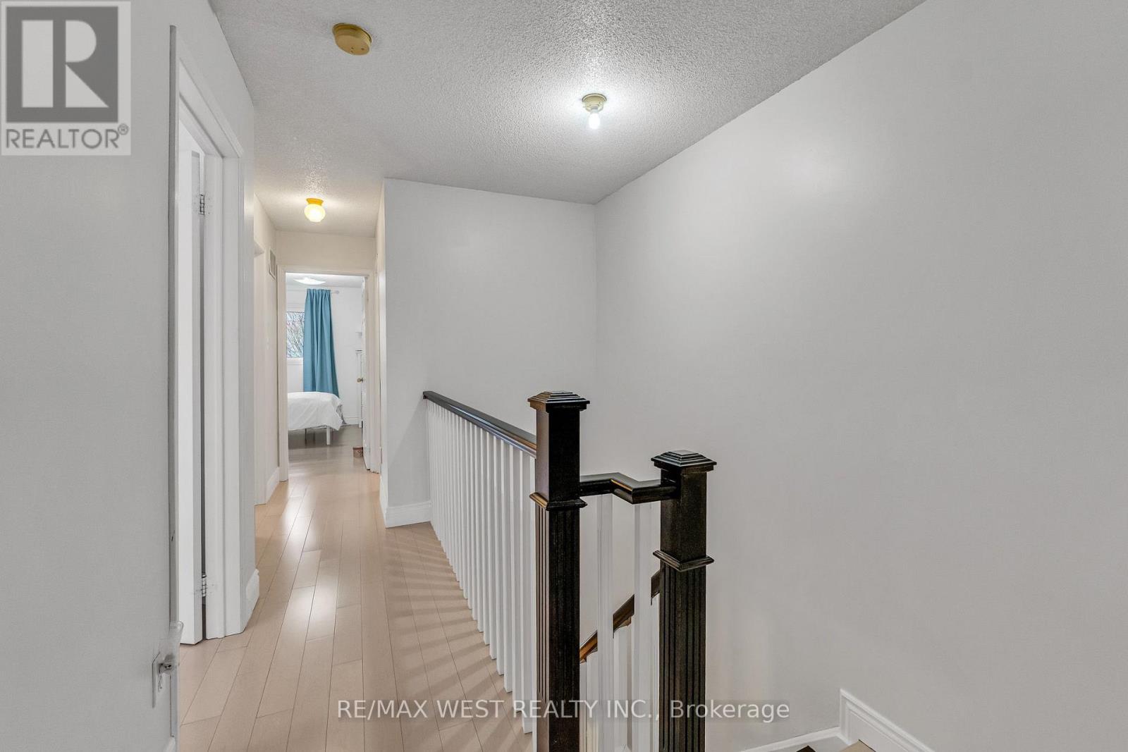 5349 Bullrush Drive, Mississauga, Ontario  L5V 1Z2 - Photo 24 - W13100768