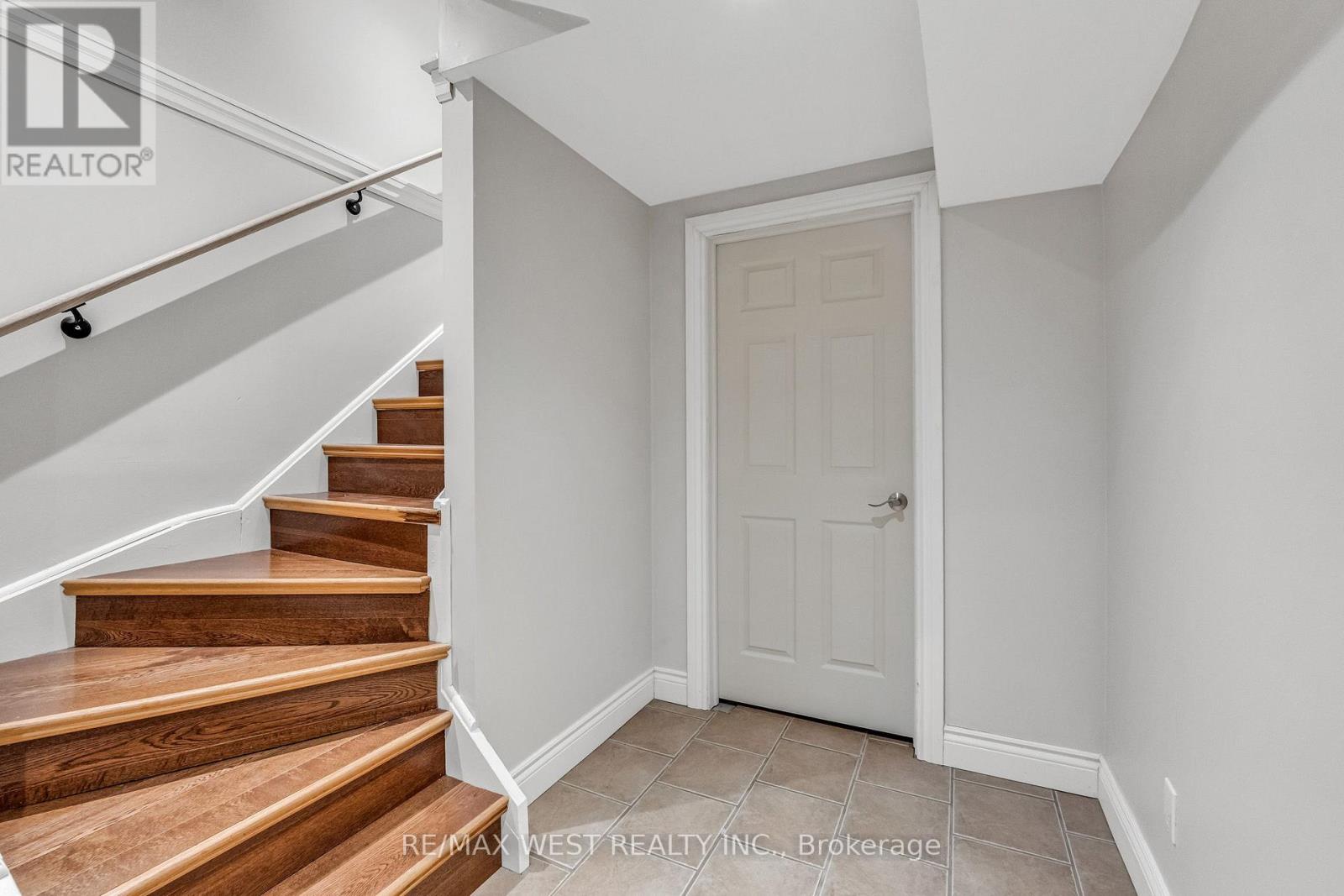 5349 Bullrush Drive, Mississauga, Ontario  L5V 1Z2 - Photo 34 - W13100768
