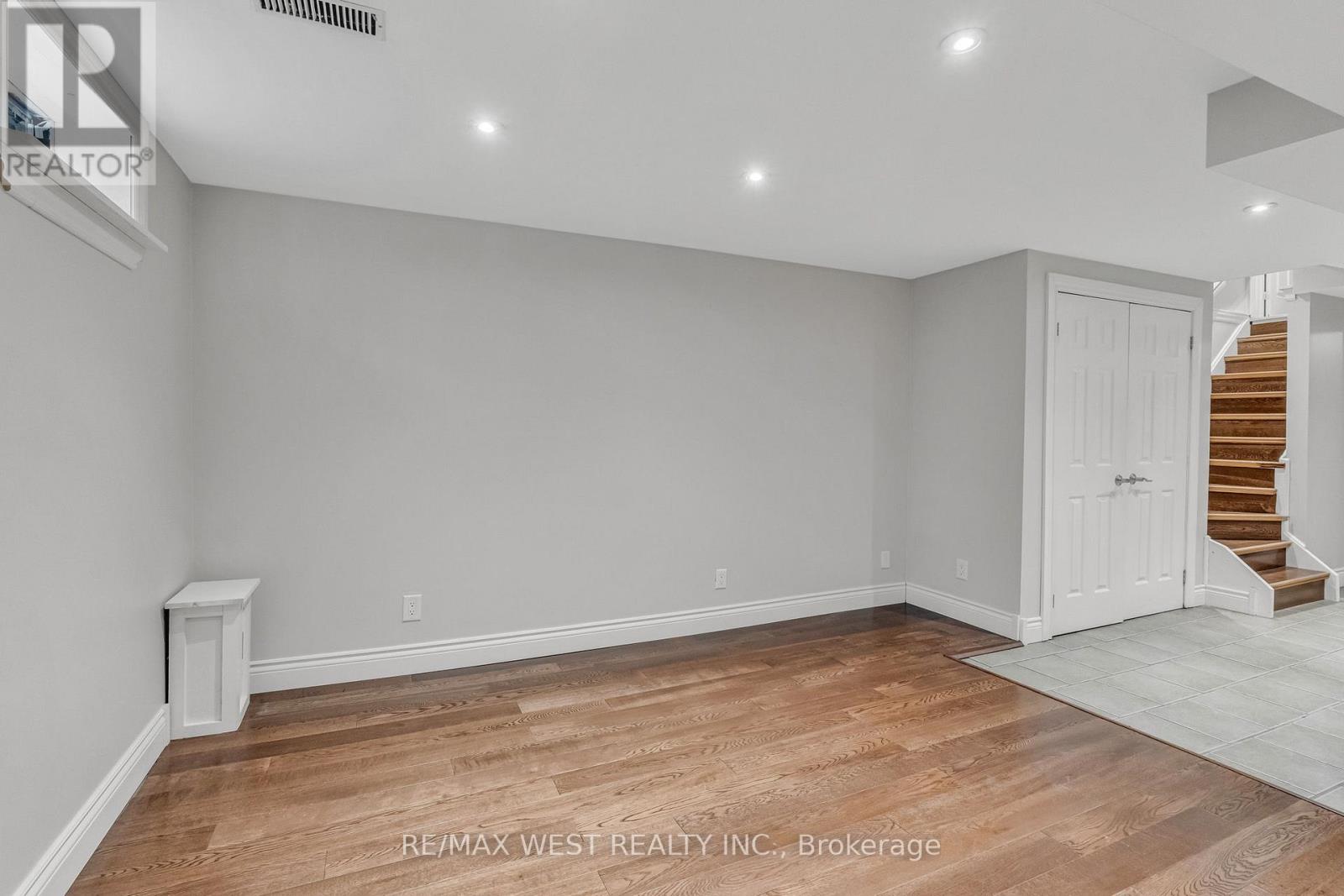 5349 Bullrush Drive, Mississauga, Ontario  L5V 1Z2 - Photo 37 - W13100768