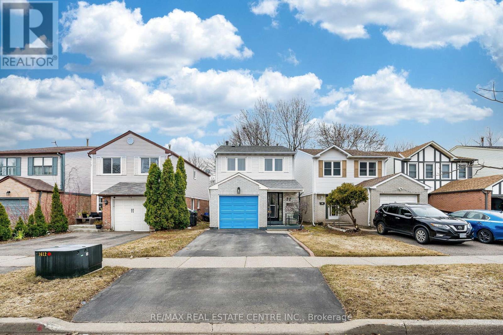 72 Malabar Crescent, Brampton, Ontario  L6S 3X8 - Photo 2 - W13100816