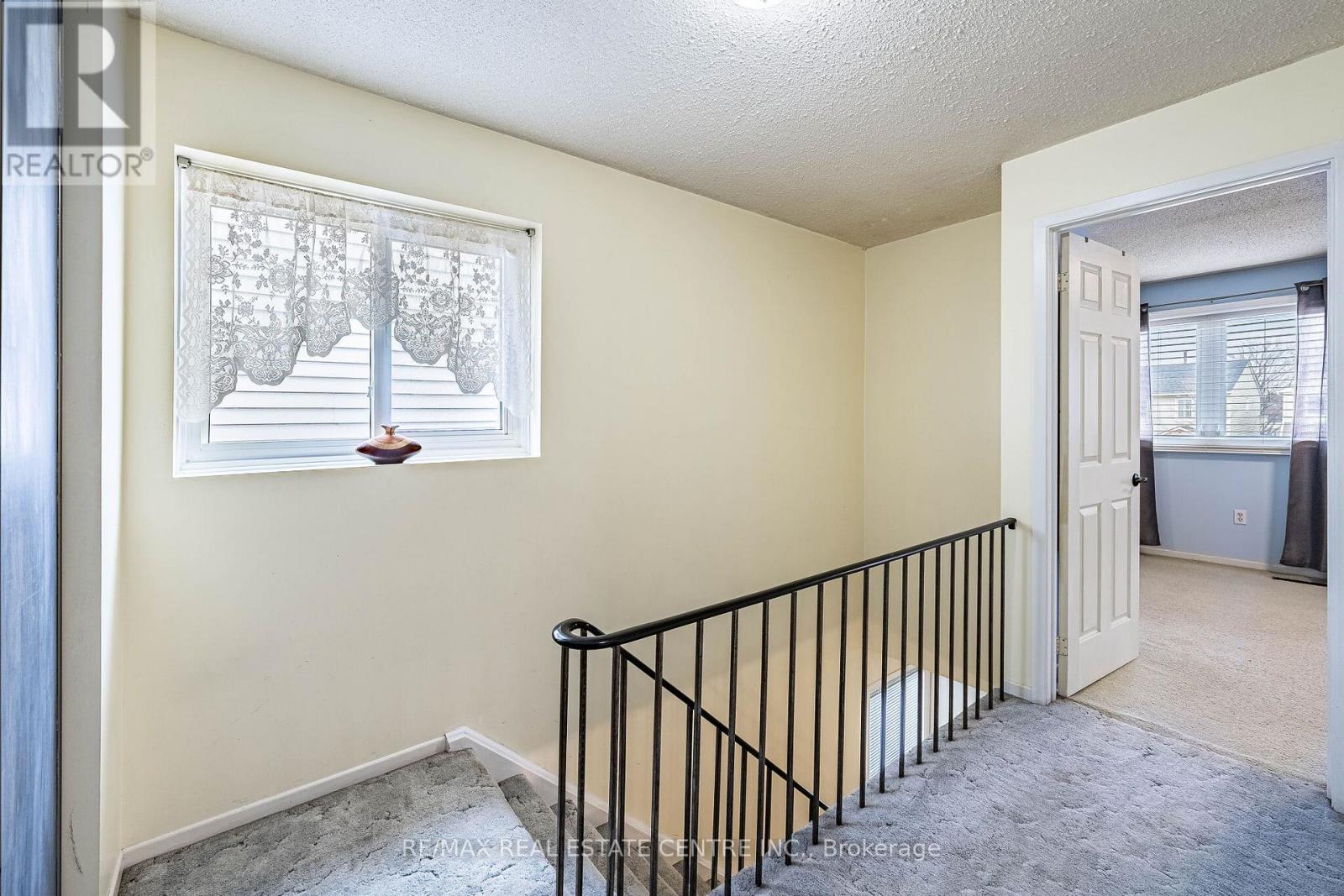 72 Malabar Crescent, Brampton, Ontario  L6S 3X8 - Photo 21 - W13100816