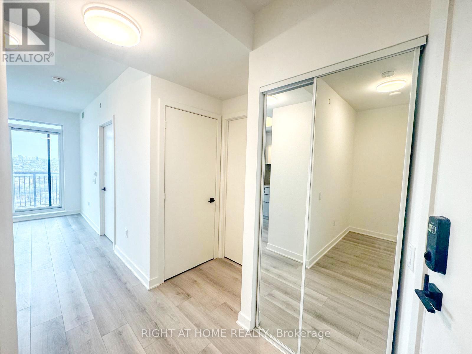 2603 - 1185 Dupont Street, Toronto, Ontario  M6H 0E5 - Photo 13 - W13100898
