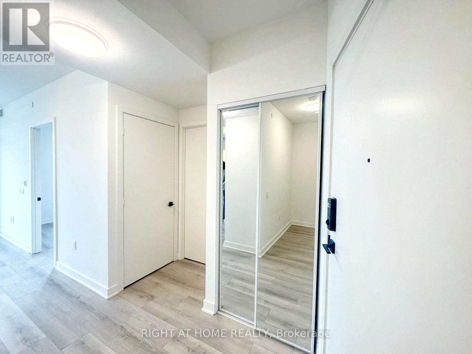 2603 - 1185 Dupont Street, Toronto, Ontario  M6H 0E5 - Photo 16 - W13100898