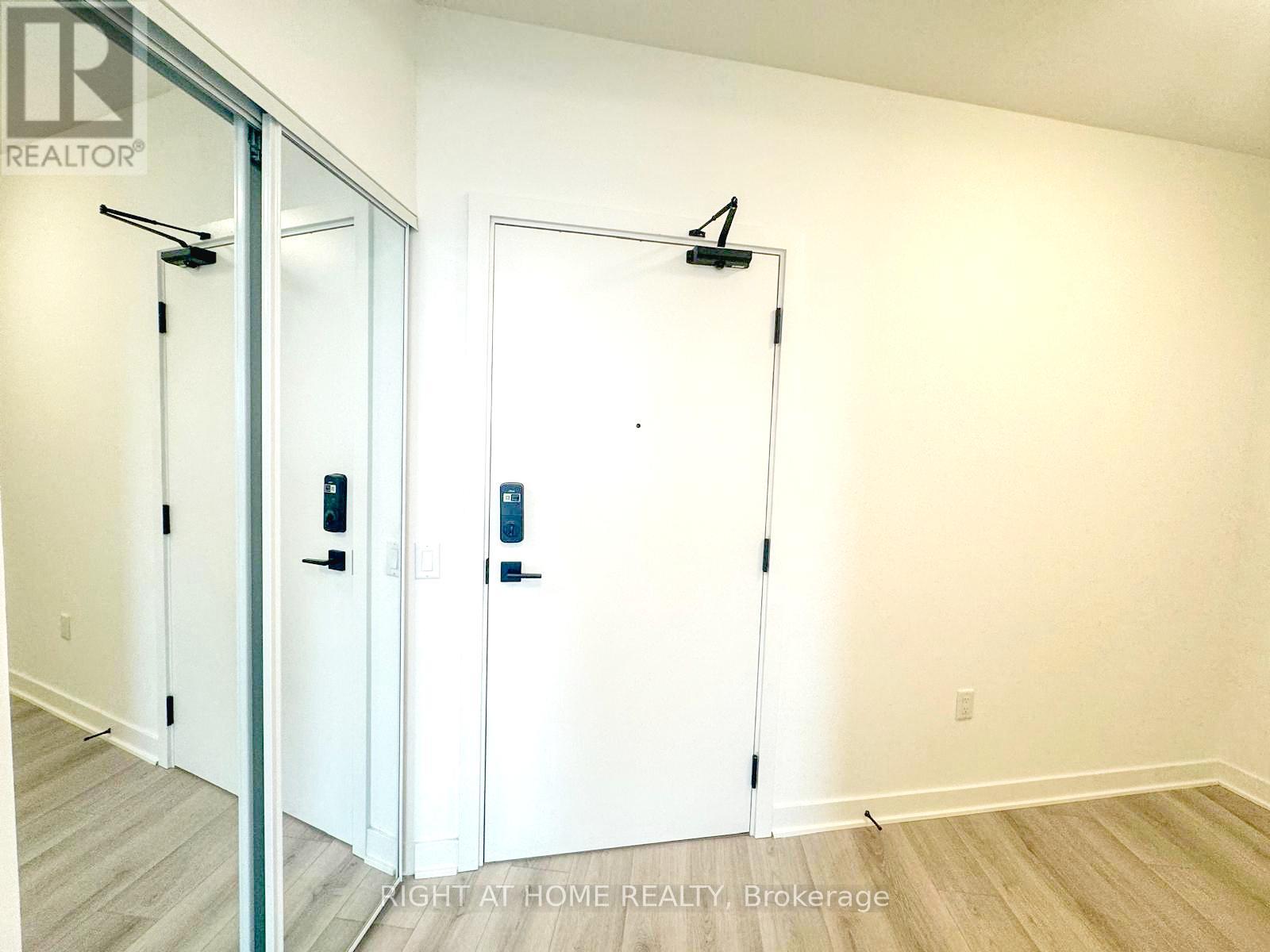 2603 - 1185 Dupont Street, Toronto, Ontario  M6H 0E5 - Photo 6 - W13100898