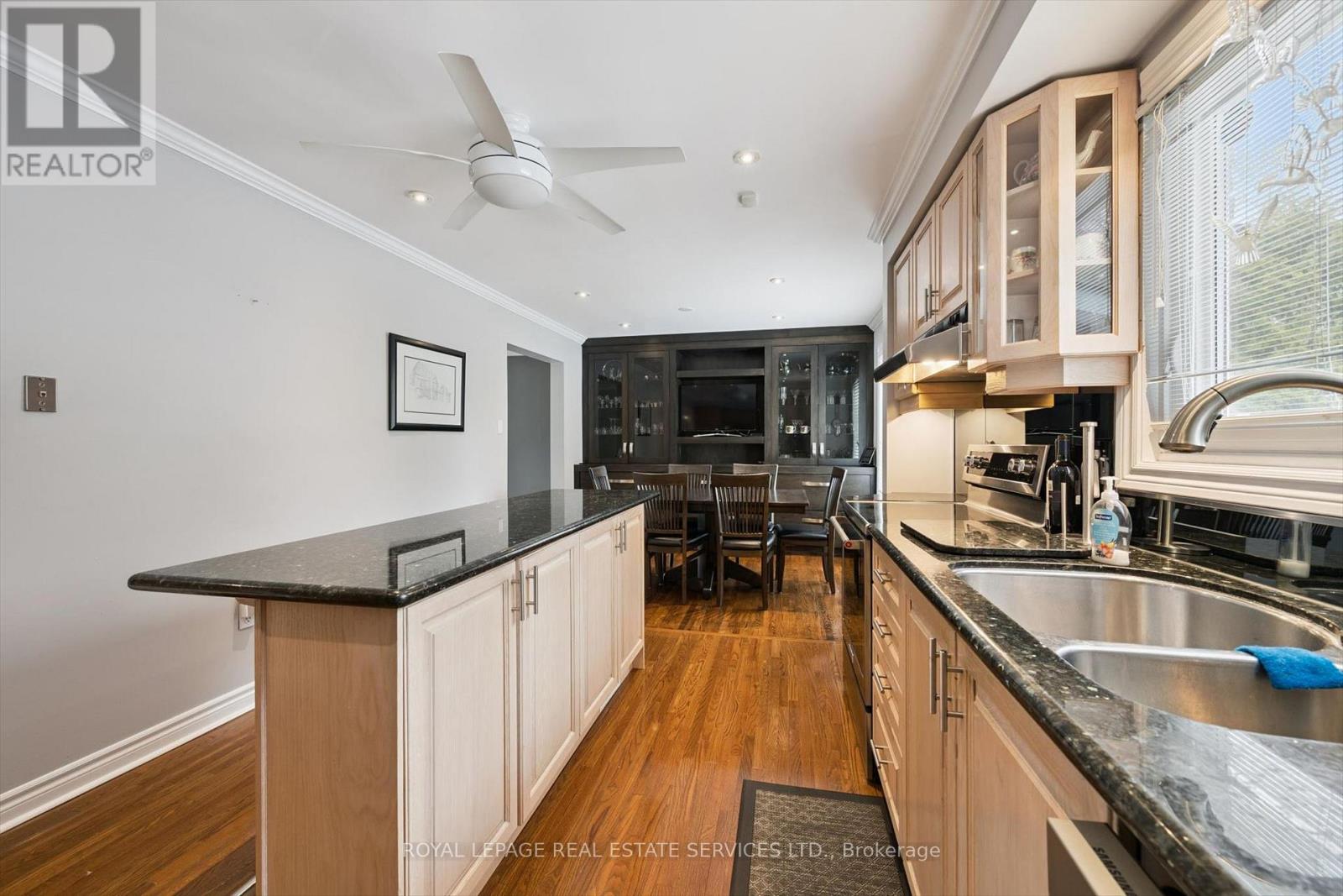 258 Sunrise Crescent, Oakville, Ontario  L6L 3L3 - Photo 16 - W13100914