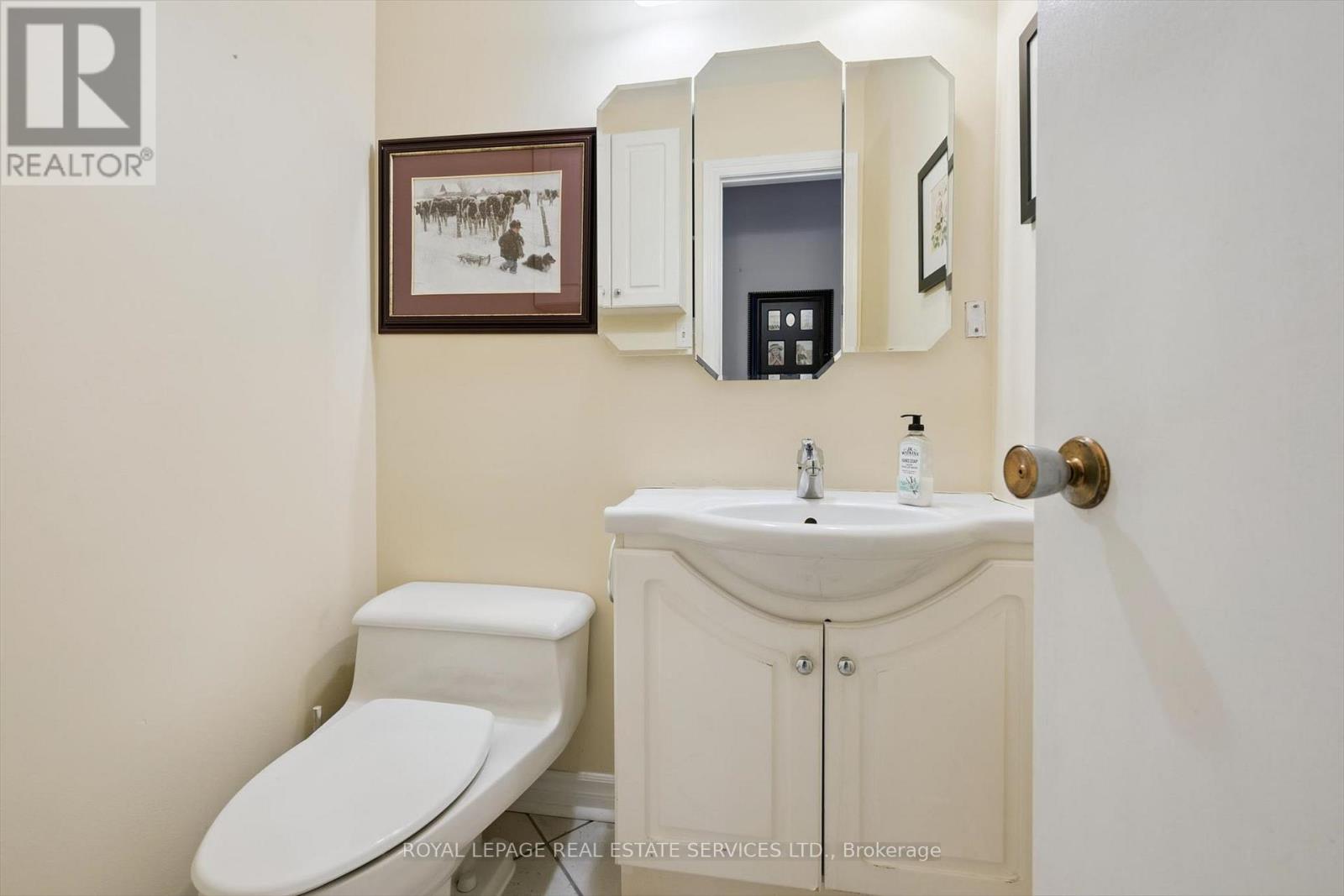 258 Sunrise Crescent, Oakville, Ontario  L6L 3L3 - Photo 22 - W13100914
