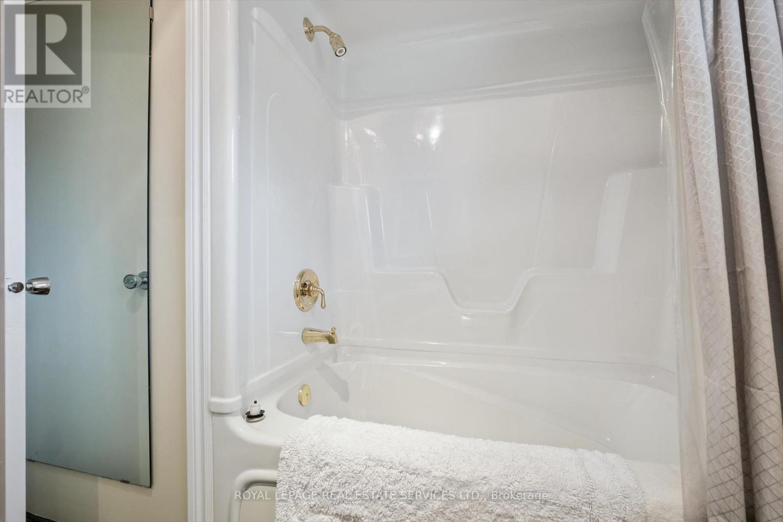 258 Sunrise Crescent, Oakville, Ontario  L6L 3L3 - Photo 35 - W13100914