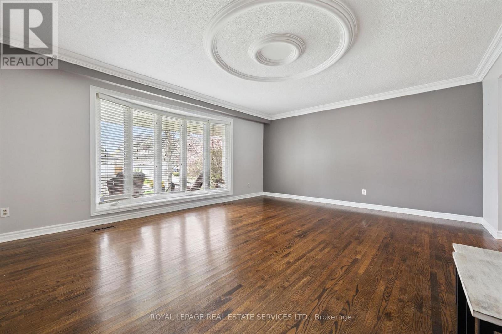 258 Sunrise Crescent, Oakville, Ontario  L6L 3L3 - Photo 9 - W13100914