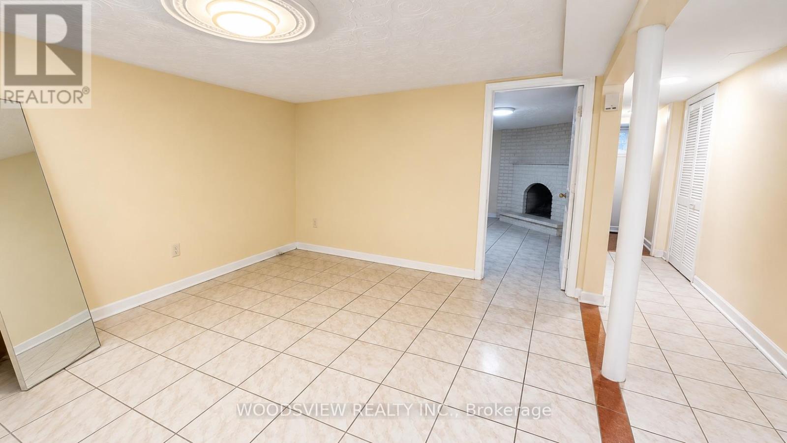 Lower - 58 Lightwood Drive, Toronto, Ontario  M9V 2Z2 - Photo 6 - W13100920
