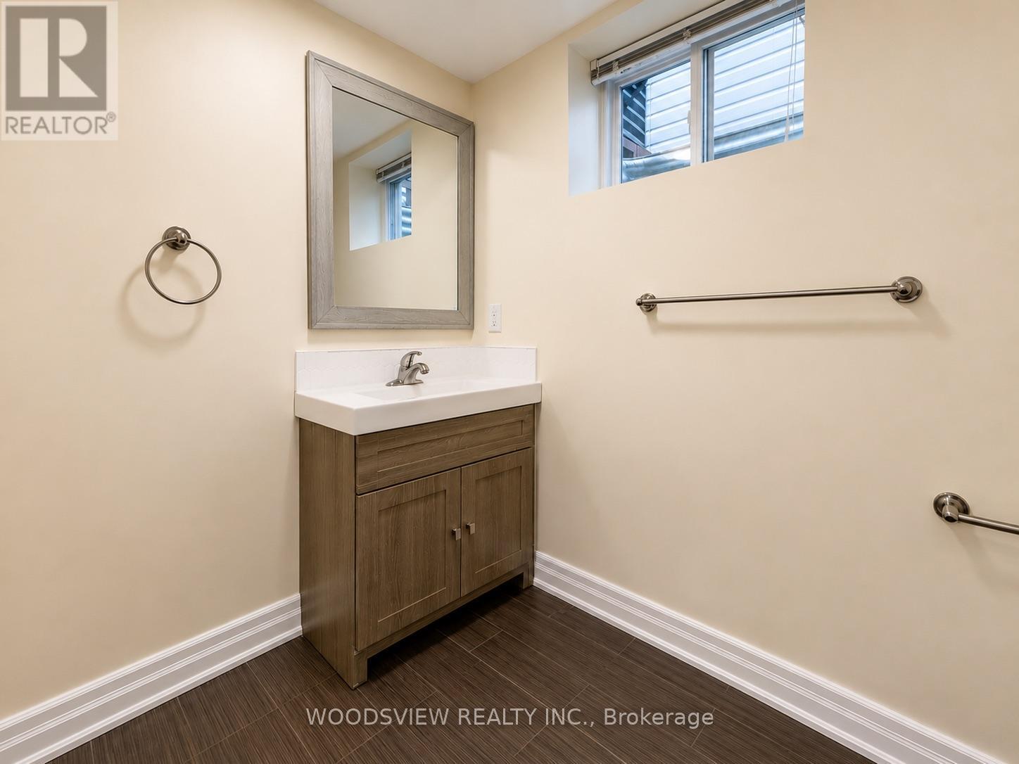 Lower - 58 Lightwood Drive, Toronto, Ontario  M9V 2Z2 - Photo 8 - W13100920