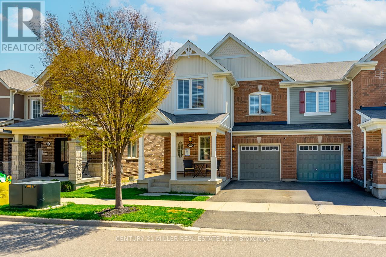 292 Gillett Point, Milton, Ontario  L9E 1C6 - Photo 2 - W13100934