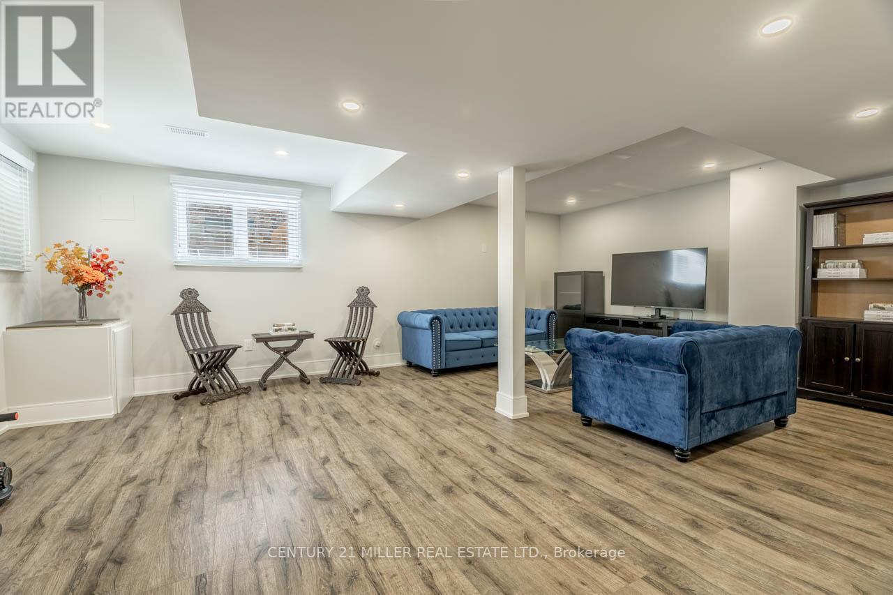 292 Gillett Point, Milton, Ontario  L9E 1C6 - Photo 20 - W13100934