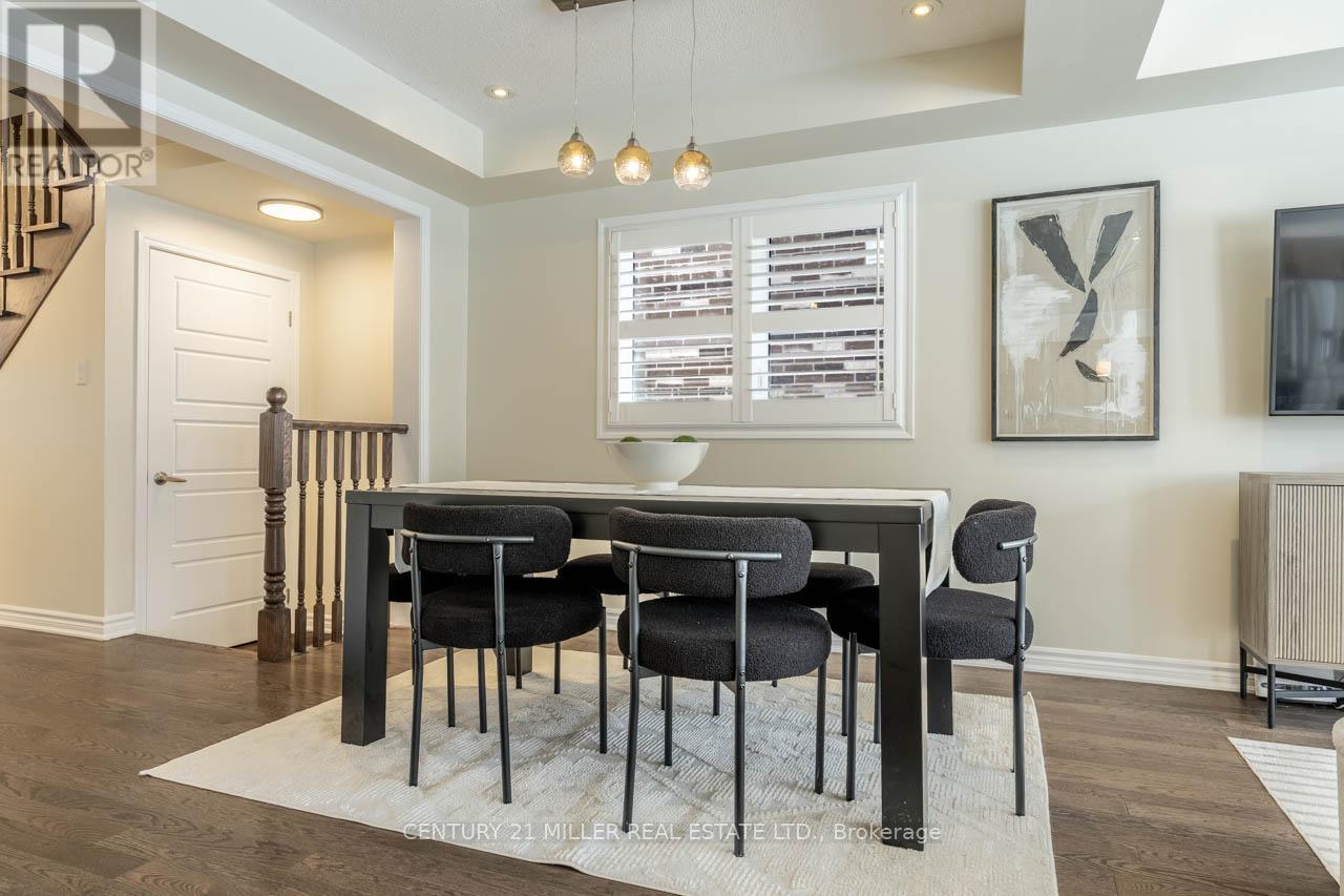 292 Gillett Point, Milton, Ontario  L9E 1C6 - Photo 6 - W13100934