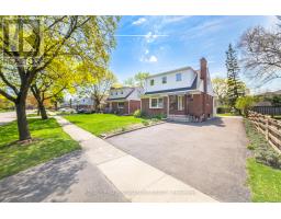 18 ERLESMERE AVENUE, Brampton, Ontario