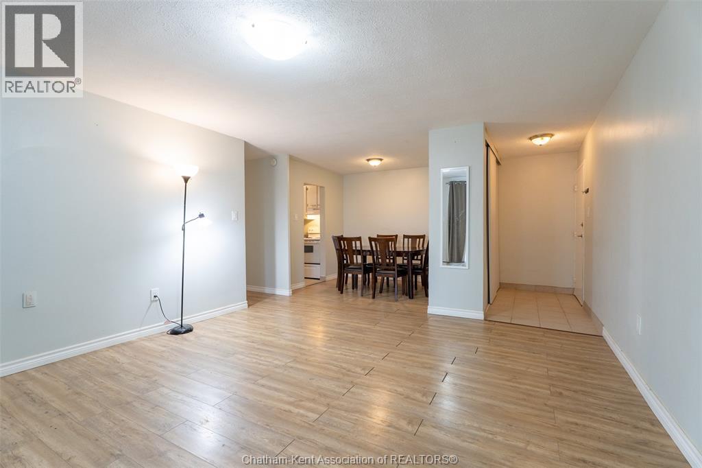 63 Baldoon Street, Chatham, Ontario  N7L 1E2 - Photo 5 - 26009918