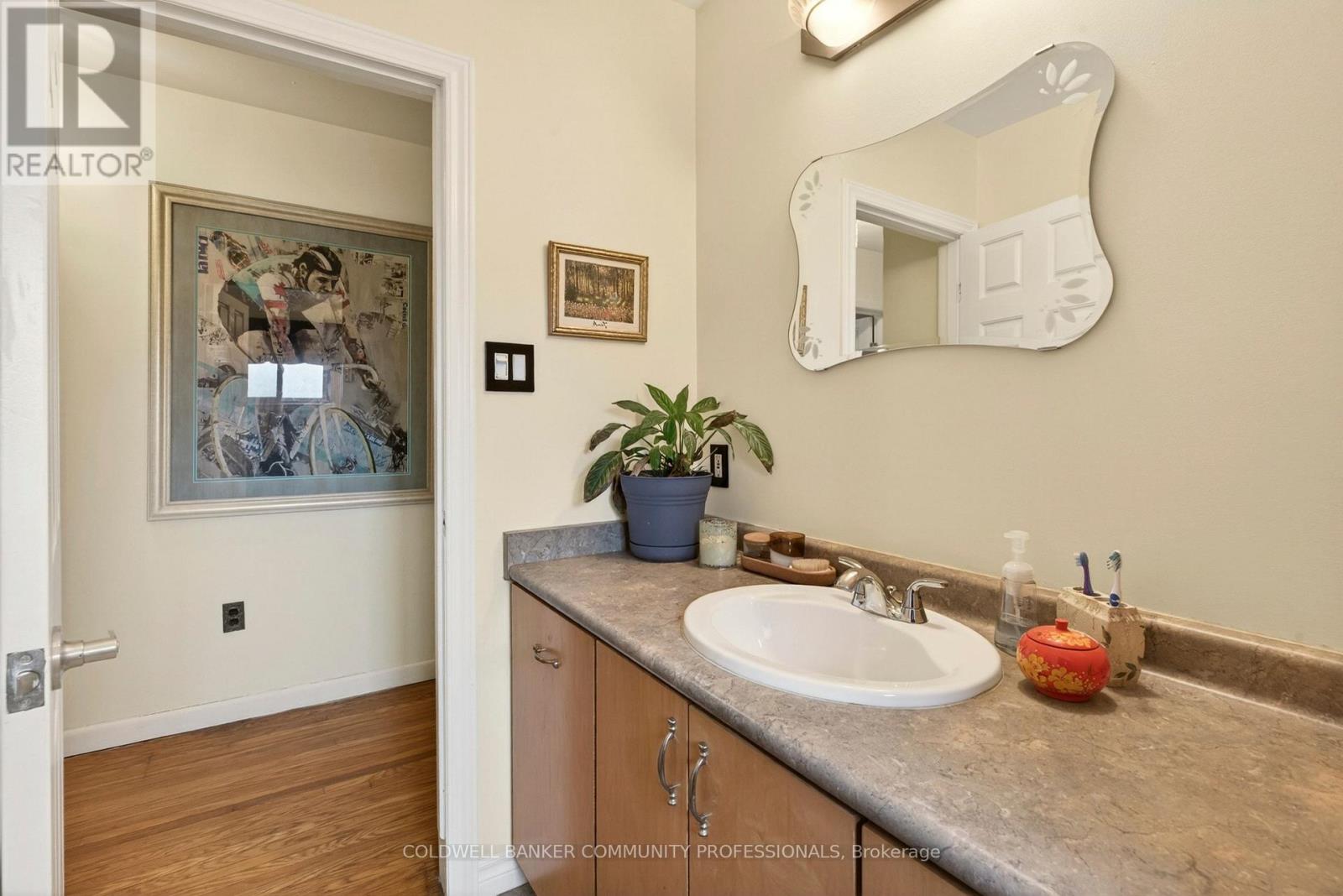 6 Seagram Place, Hamilton, Ontario  L8T 4H9 - Photo 20 - X13100822