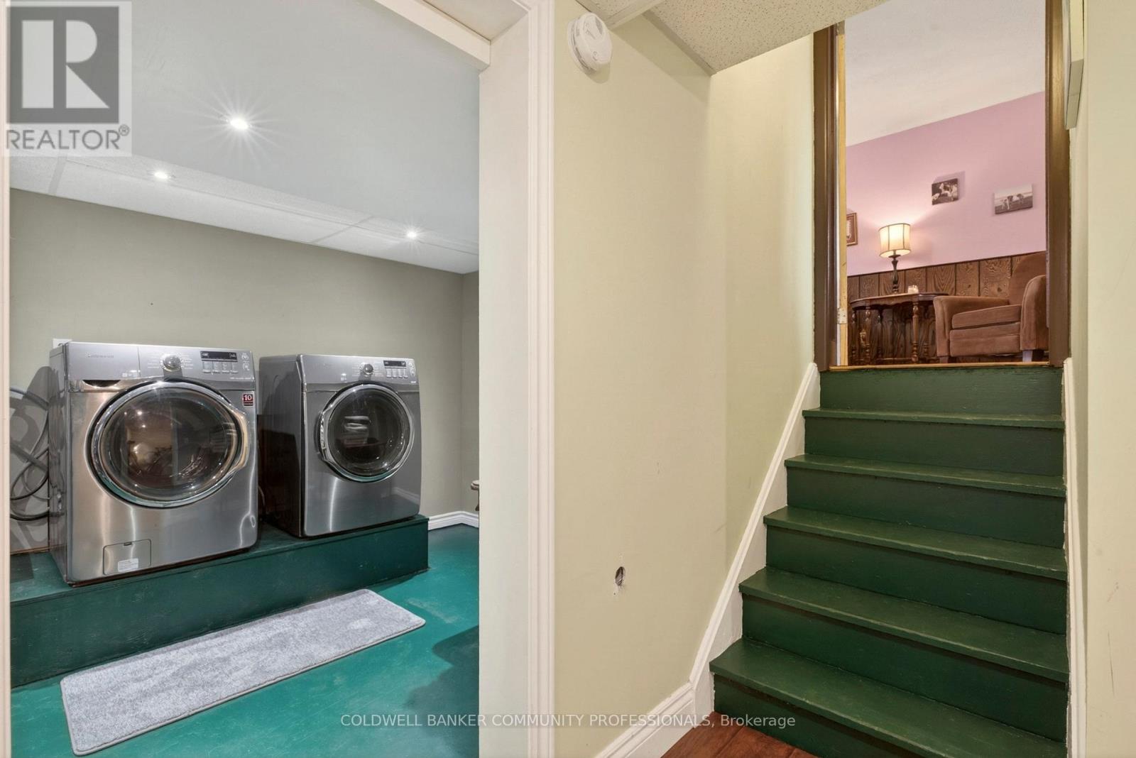 6 Seagram Place, Hamilton, Ontario  L8T 4H9 - Photo 37 - X13100822
