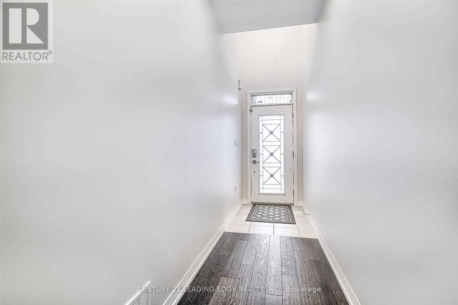 113 Greenwich Avenue, Hamilton, Ontario  L8J 2R9 - Photo 2 - X13100882