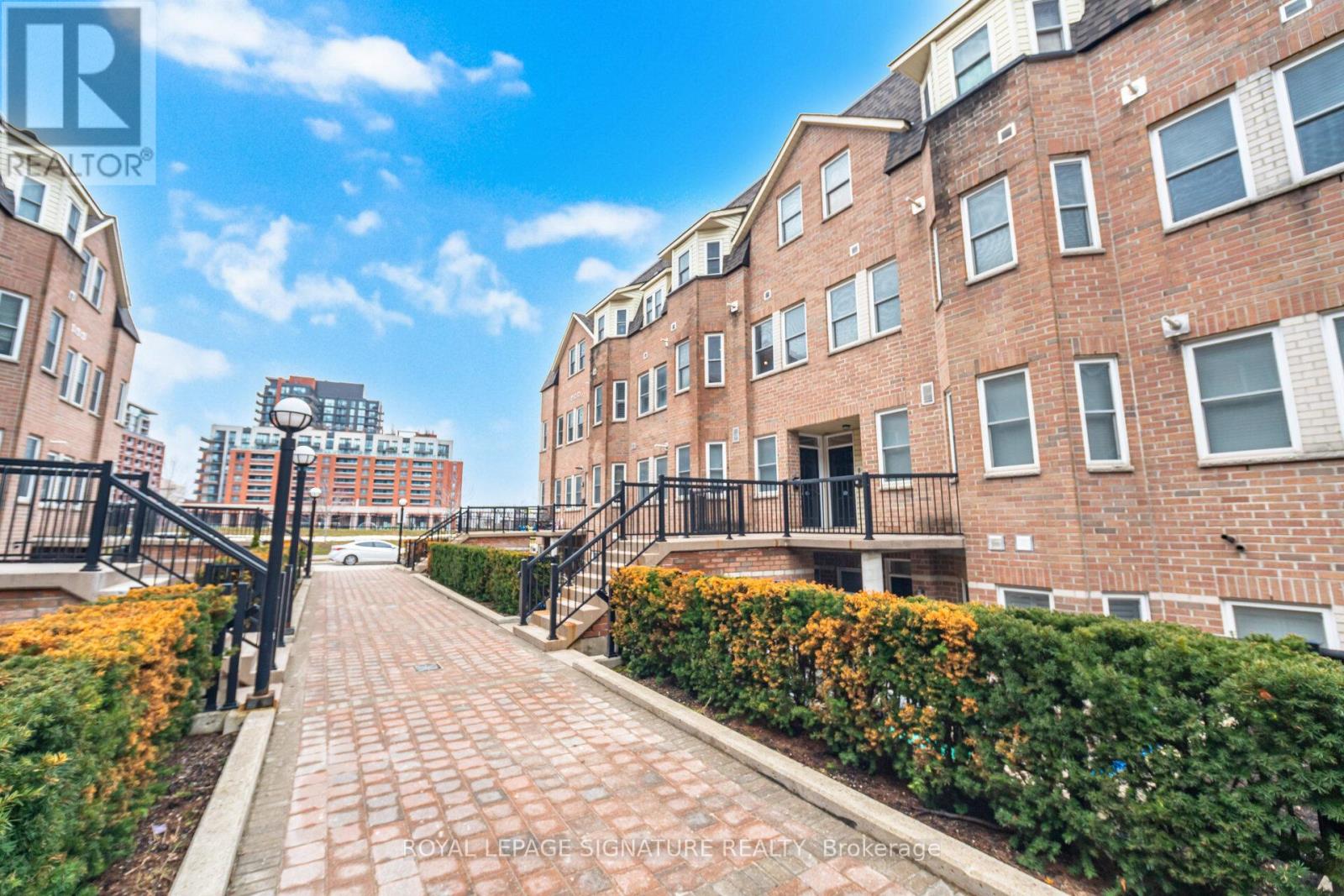 153 - 760 LAWRENCE AVENUE W, Toronto, Ontario